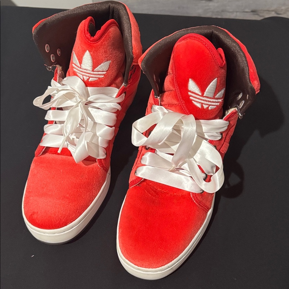NWOT Adidas Sneakers with Red and Brown Interior